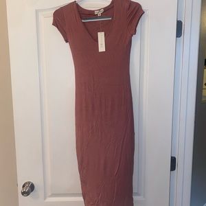 Boutique slim dress- mauve color
